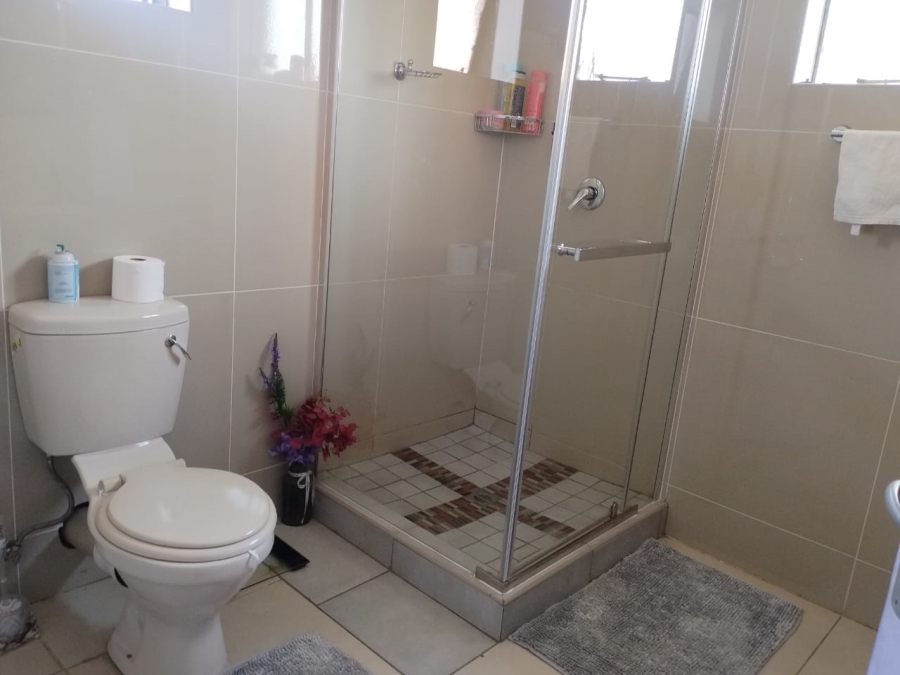 2 Bedroom Property for Sale in Mogwase North West